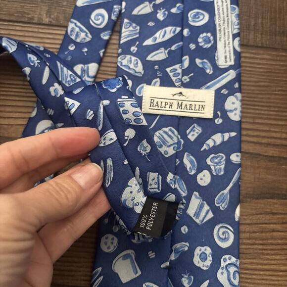 Vintage 1998 Ralph Marlin Pillsbury Doughboy Cookin' Neck Tie Blue White USA - Picture 4 of 4